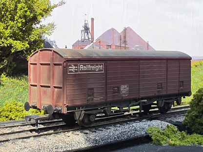 Bachmann OO Gauge 38-141 29Ton - Weathered