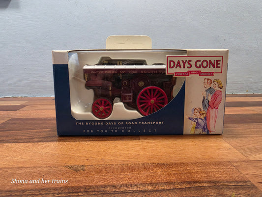 Days gone vintage models Burrell showman's steam Locomotive pride of the south DG125005